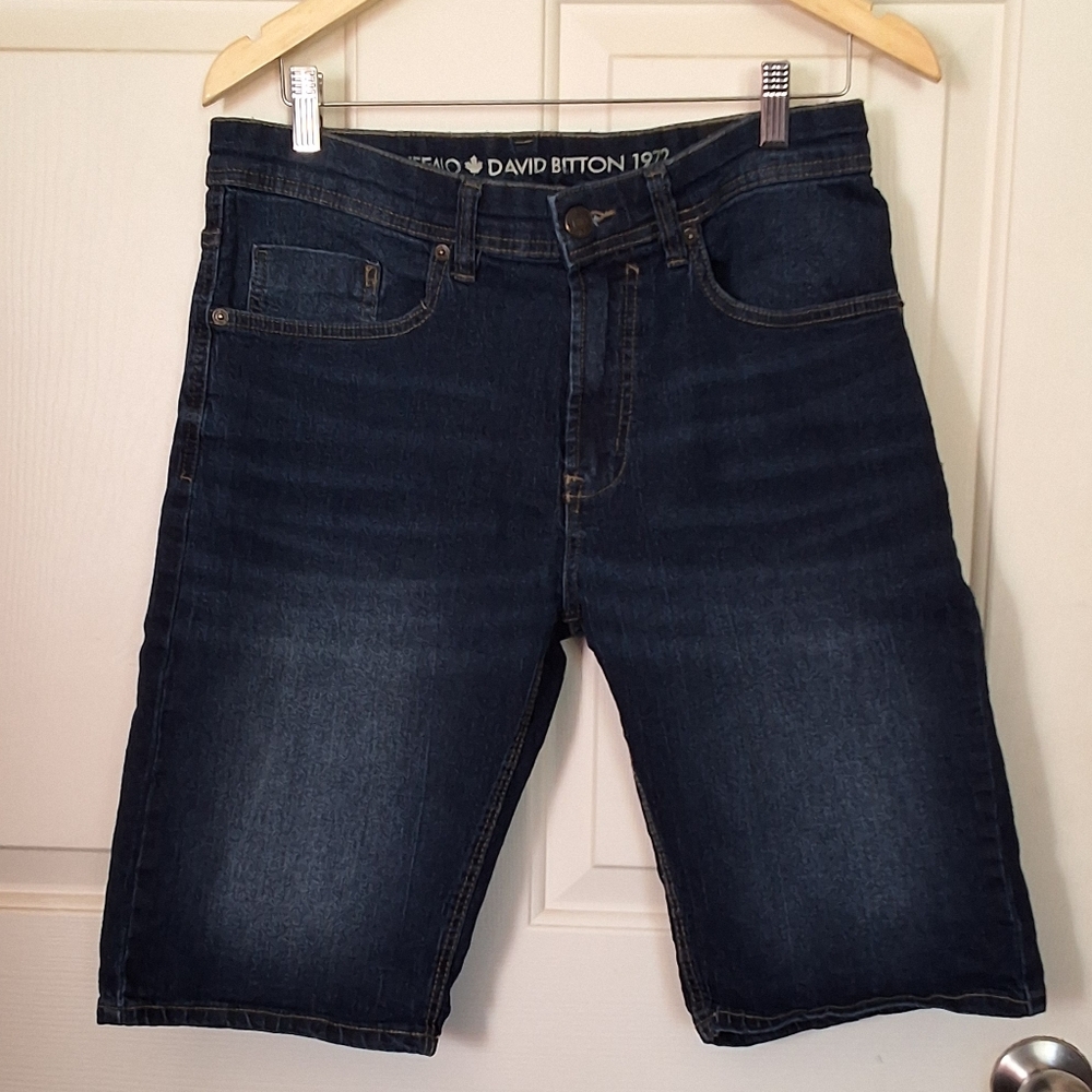 Woman's denim shorts